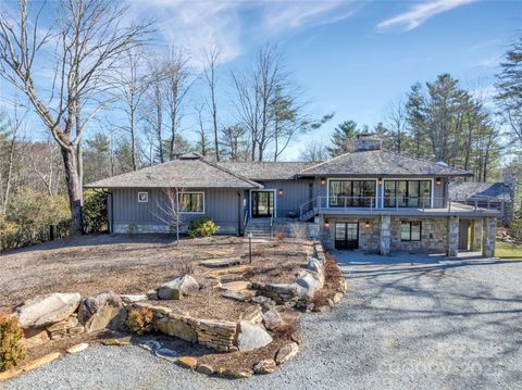 A home in Lake Toxaway