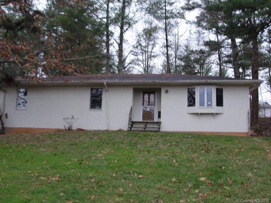 MULTIPLE OFFERS REC'D. HIGHEST & BEST OFFERS DUE BY 12PM ON 2/4/16. 3 bdrm, 2 ba, recent repairs include (new roof, carpet, vinyl, new well pressure tank, new heat pump, wiring, new decks.  All offers must include attached addenda, prequal or proof of funds, EM must be certified upon acceptance.