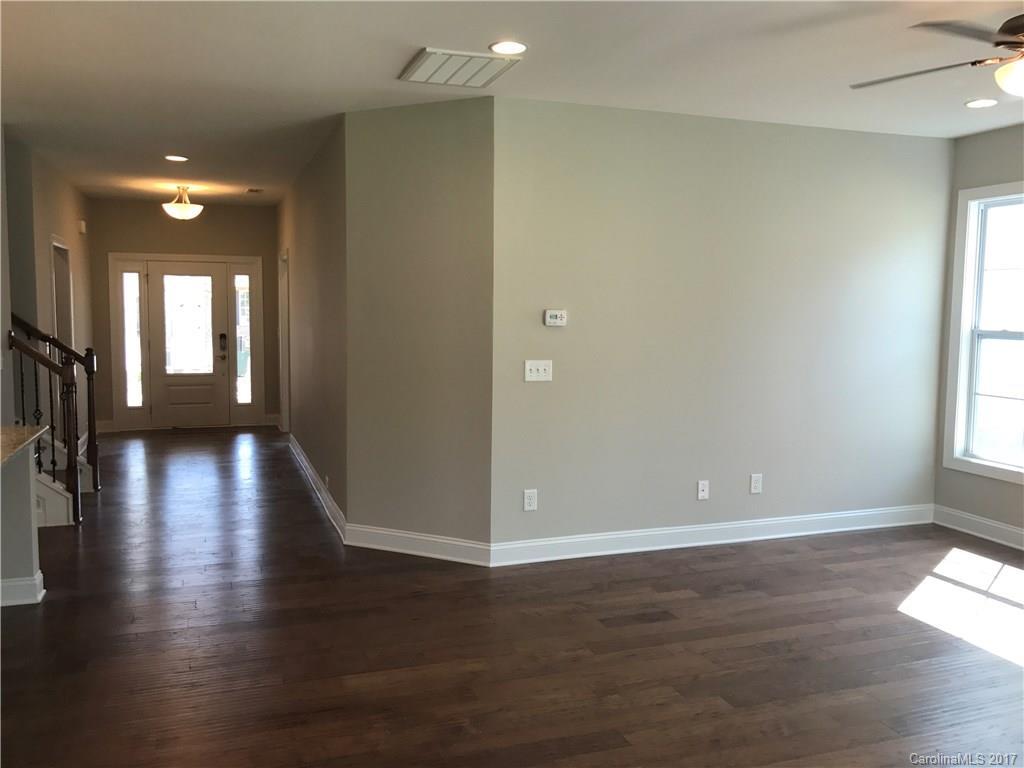 The Conservancy at McLean - Residential