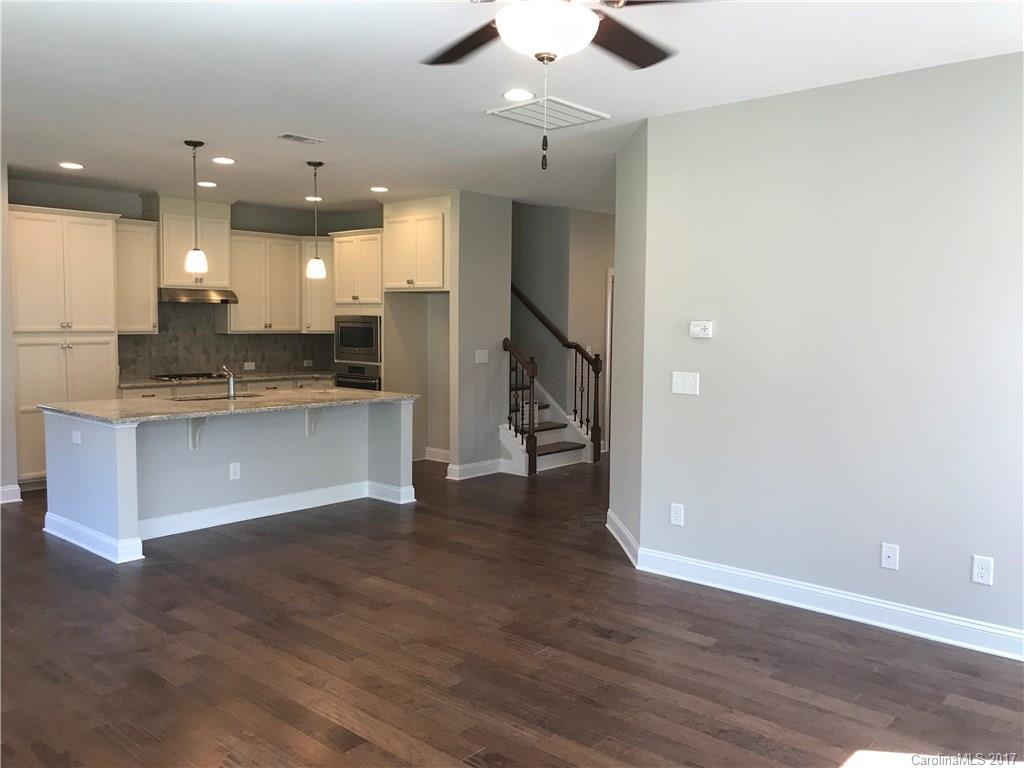 The Conservancy at McLean - Residential