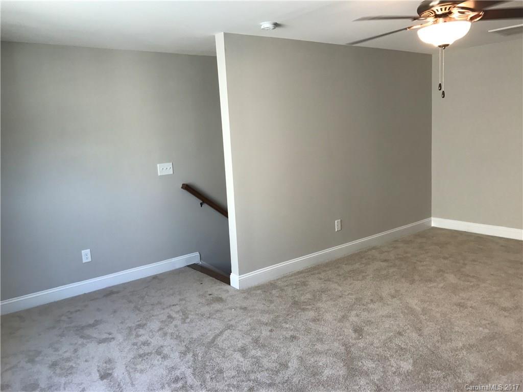 The Conservancy at McLean - Residential