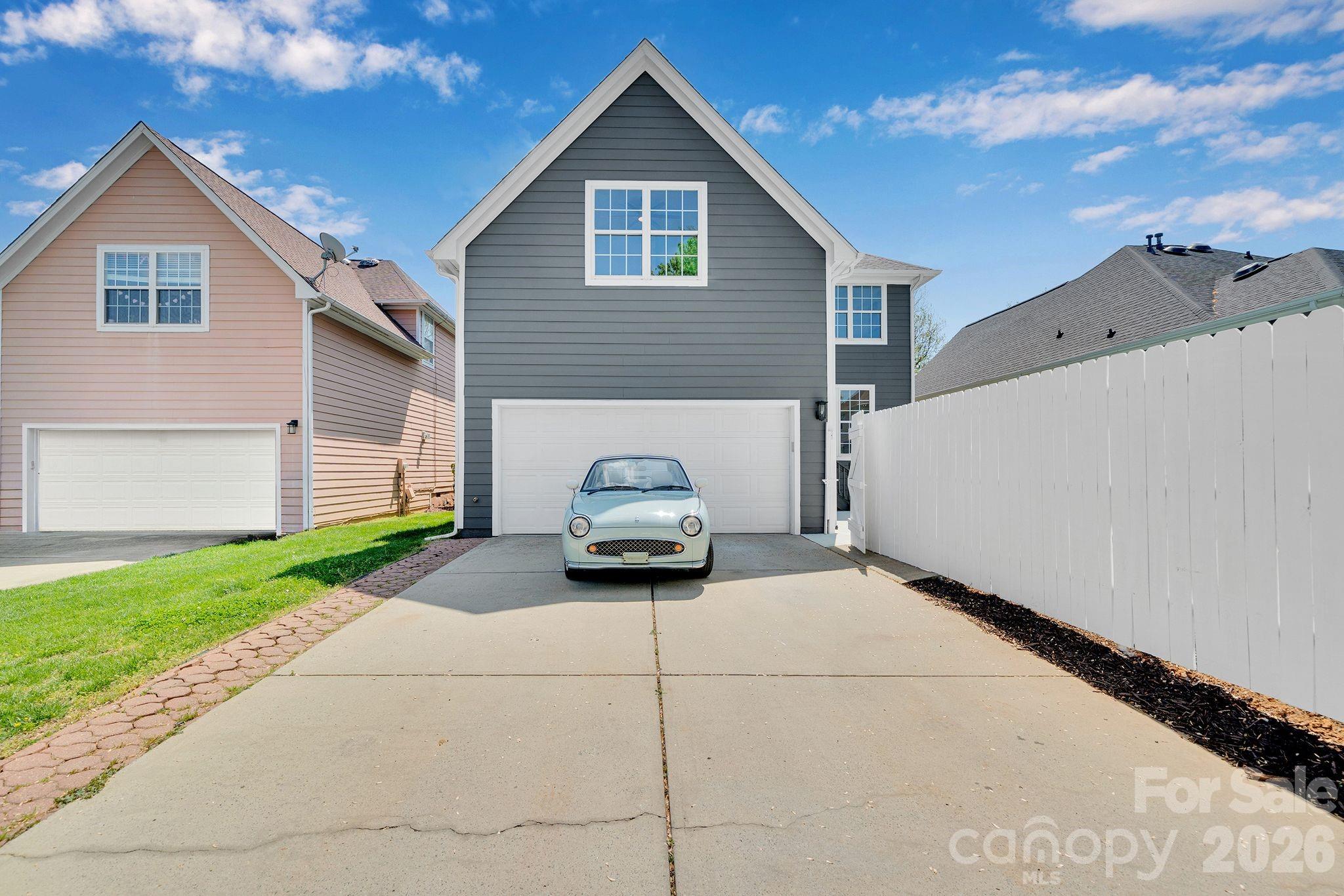 17005 Carlton Way Road