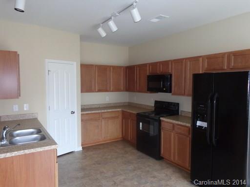 Riverwalk - Residential Lease