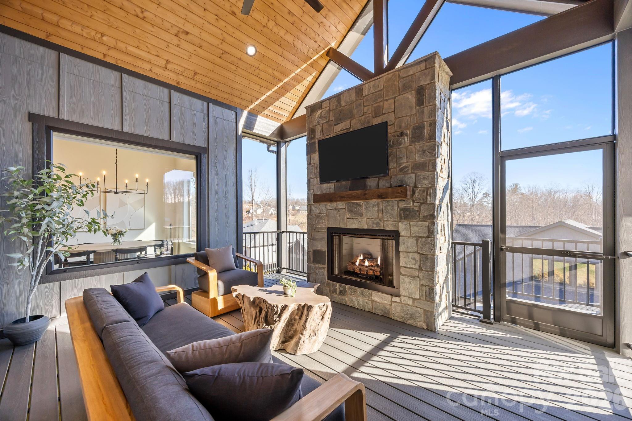 Victoria Hills - Residential