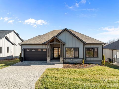 Photo of 312 Avery Trail Drive, Arden, NC 28704 (MLS # 4337290)