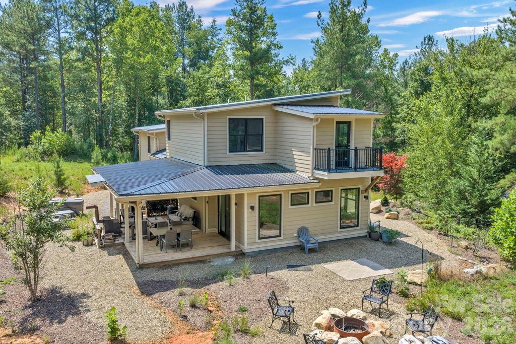 1568 Watermill Road