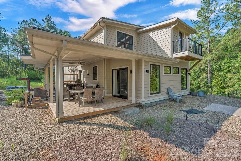 1568 Watermill Road