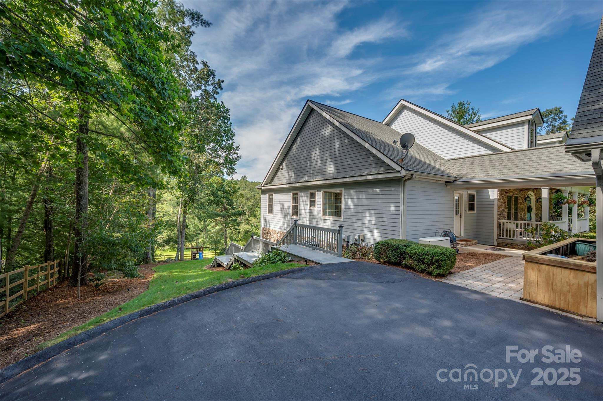 184 Duncan Estate Drive