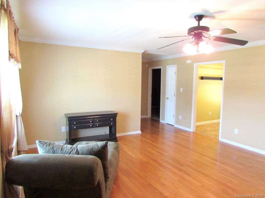 English Gardens - Residential