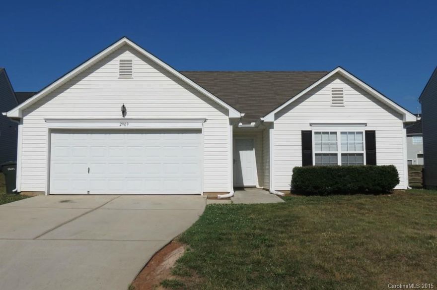 Beautiful 3 bedroom, 2 bathroom home in the desirable Riverwalk Neighborhood. Open floor plan in kitchen, dining room, and living room is ideal for entertaining and family life! Entire house was freshly painted, carpets professionally cleaned, and new counter tops in kitchen installed within the last month. All bedrooms have huge closets. Minutes away from schools, shopping, restaurants, and major interstates and highways. No HOA!!