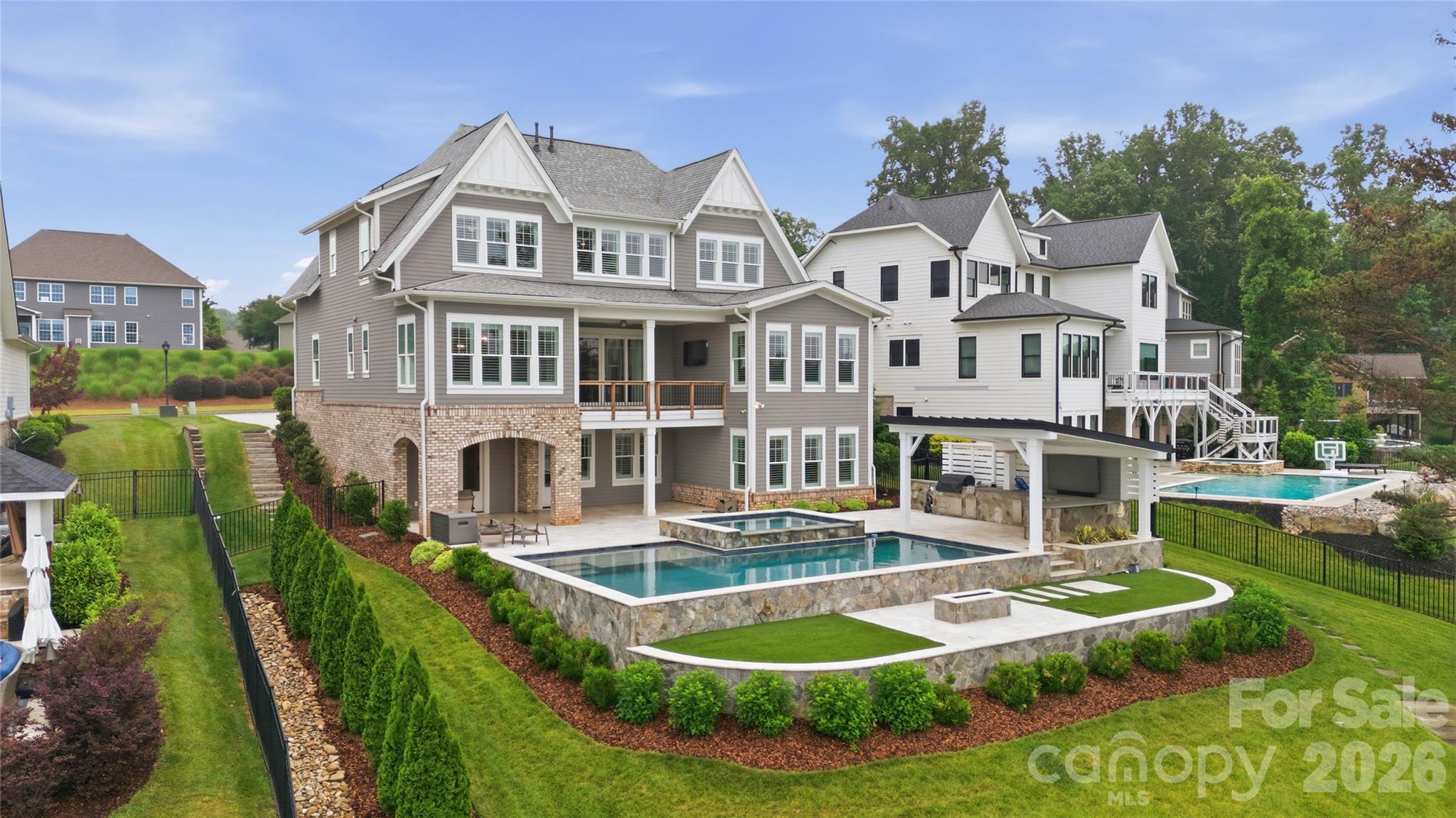 LakeWalk - Residential