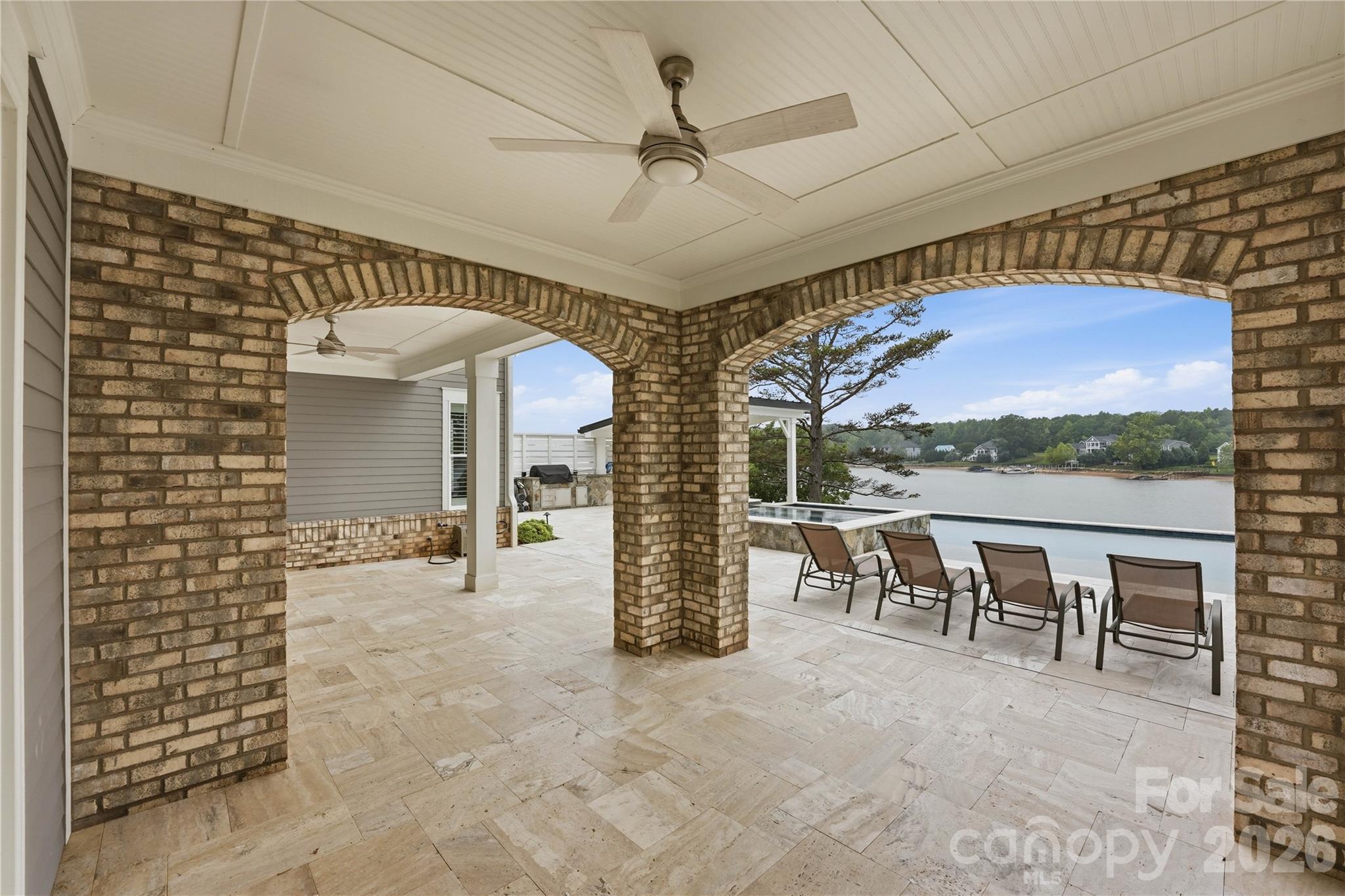 LakeWalk - Residential