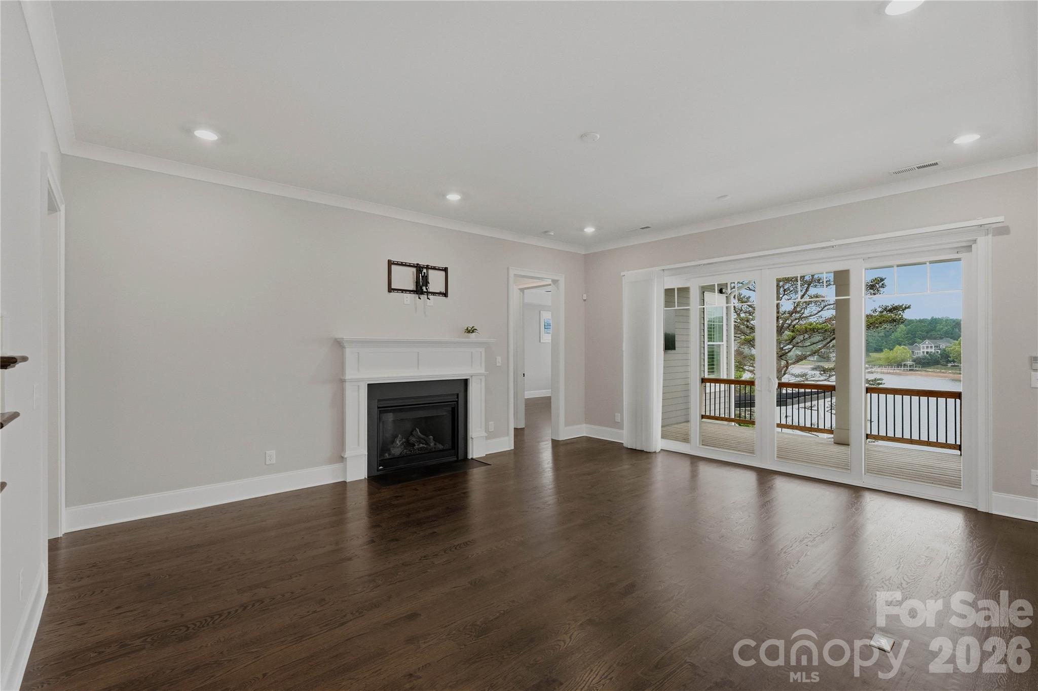 LakeWalk - Residential