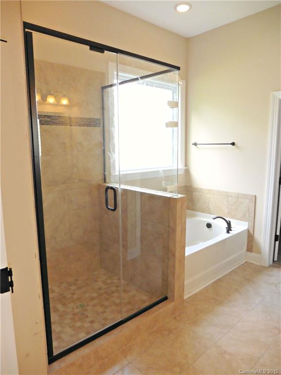 Lake Ridge - Residential