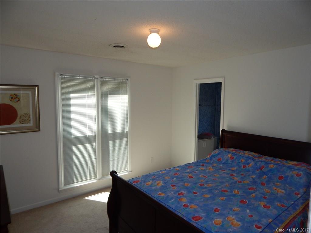 Country Club Estates - Residential