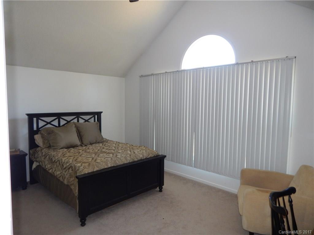 Country Club Estates - Residential