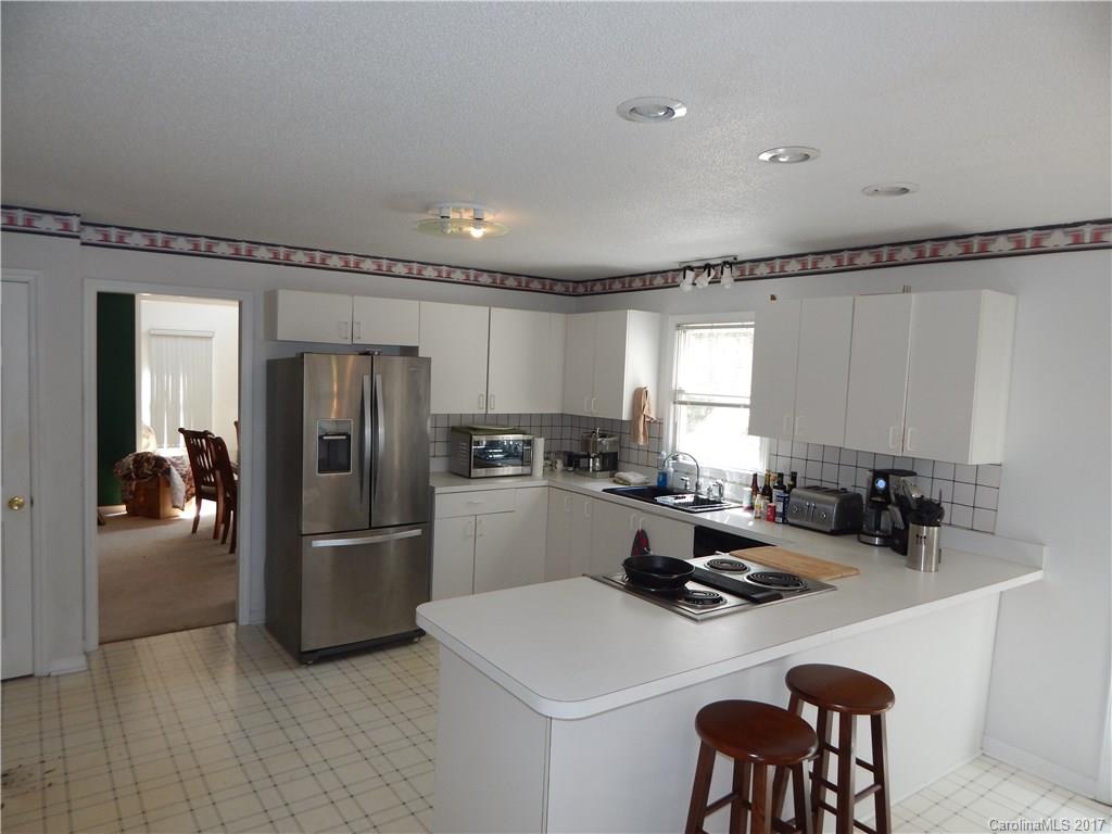 Country Club Estates - Residential