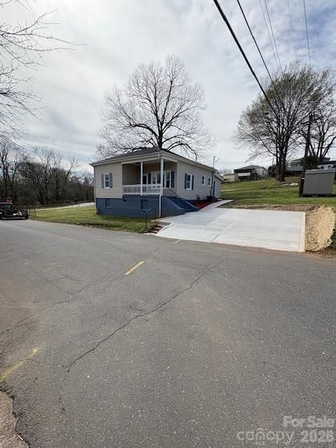 97 Sixth Street Cramerton NC 28032