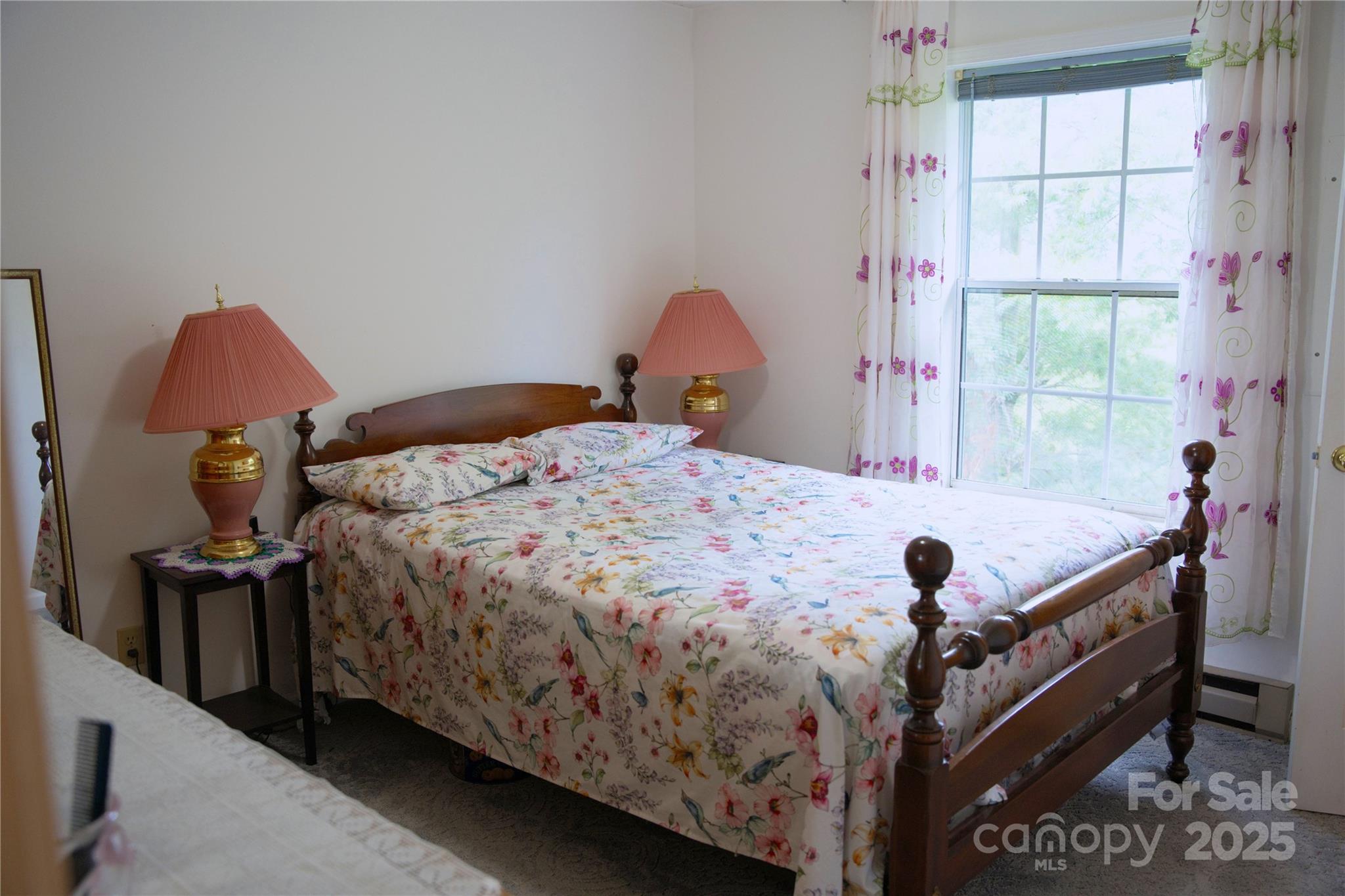 3372 Summer Road