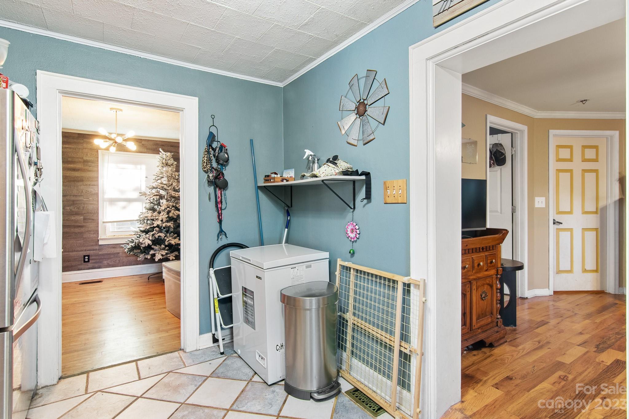 Robert Lutz & Cora Lutz Property - Residential