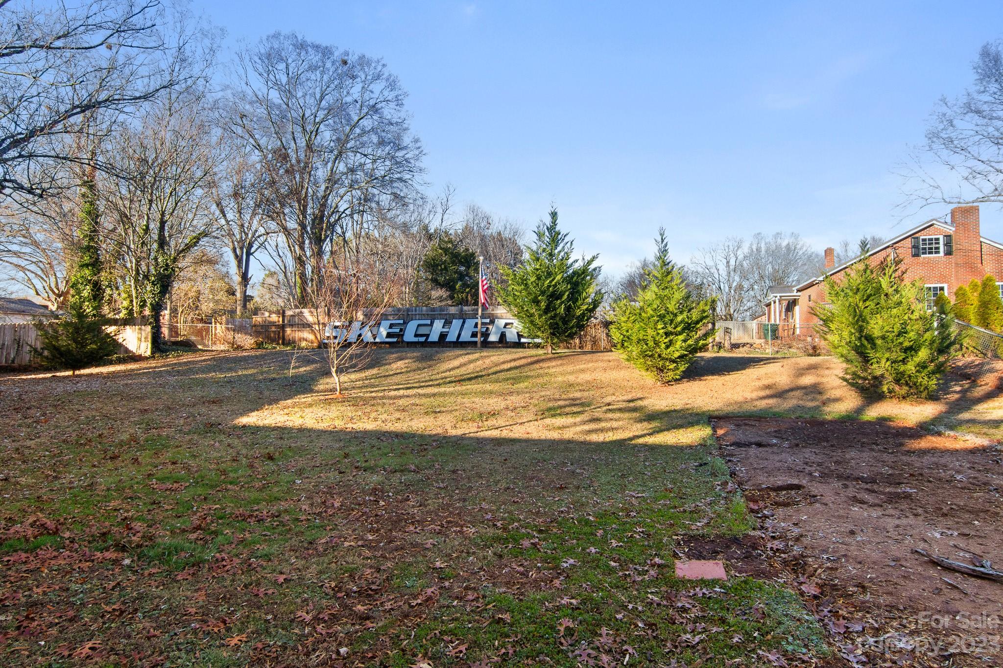 Robert Lutz & Cora Lutz Property - Residential