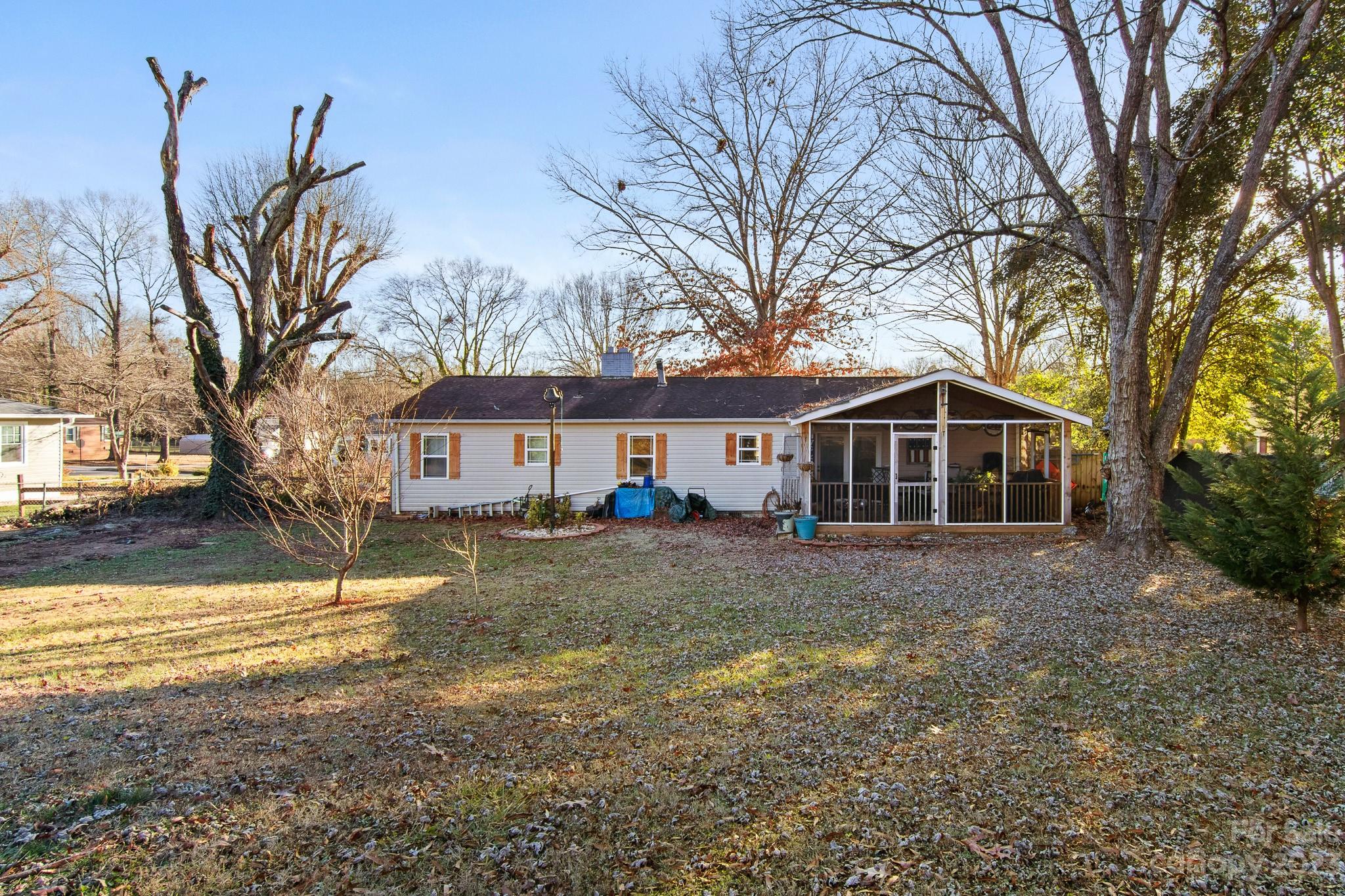 Robert Lutz & Cora Lutz Property - Residential