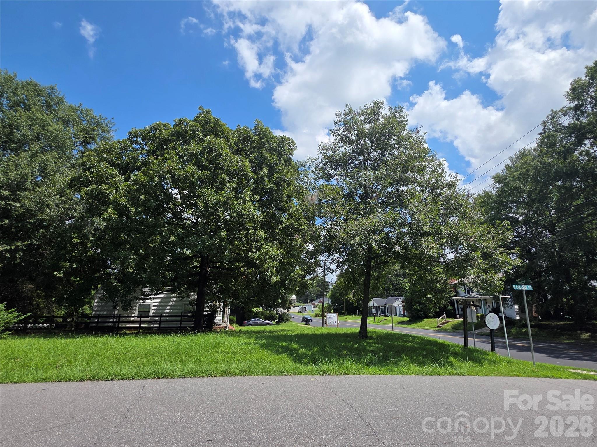 204 E Trade Street