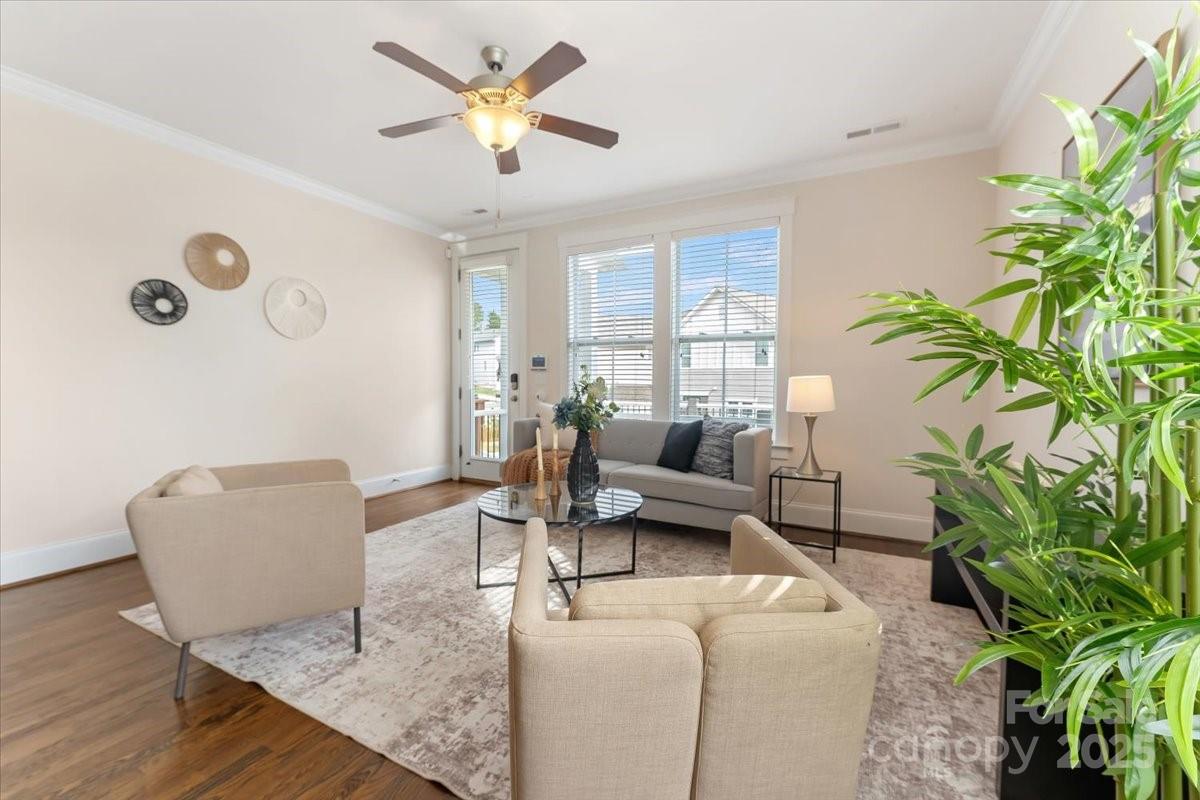 Riverwalk - Residential