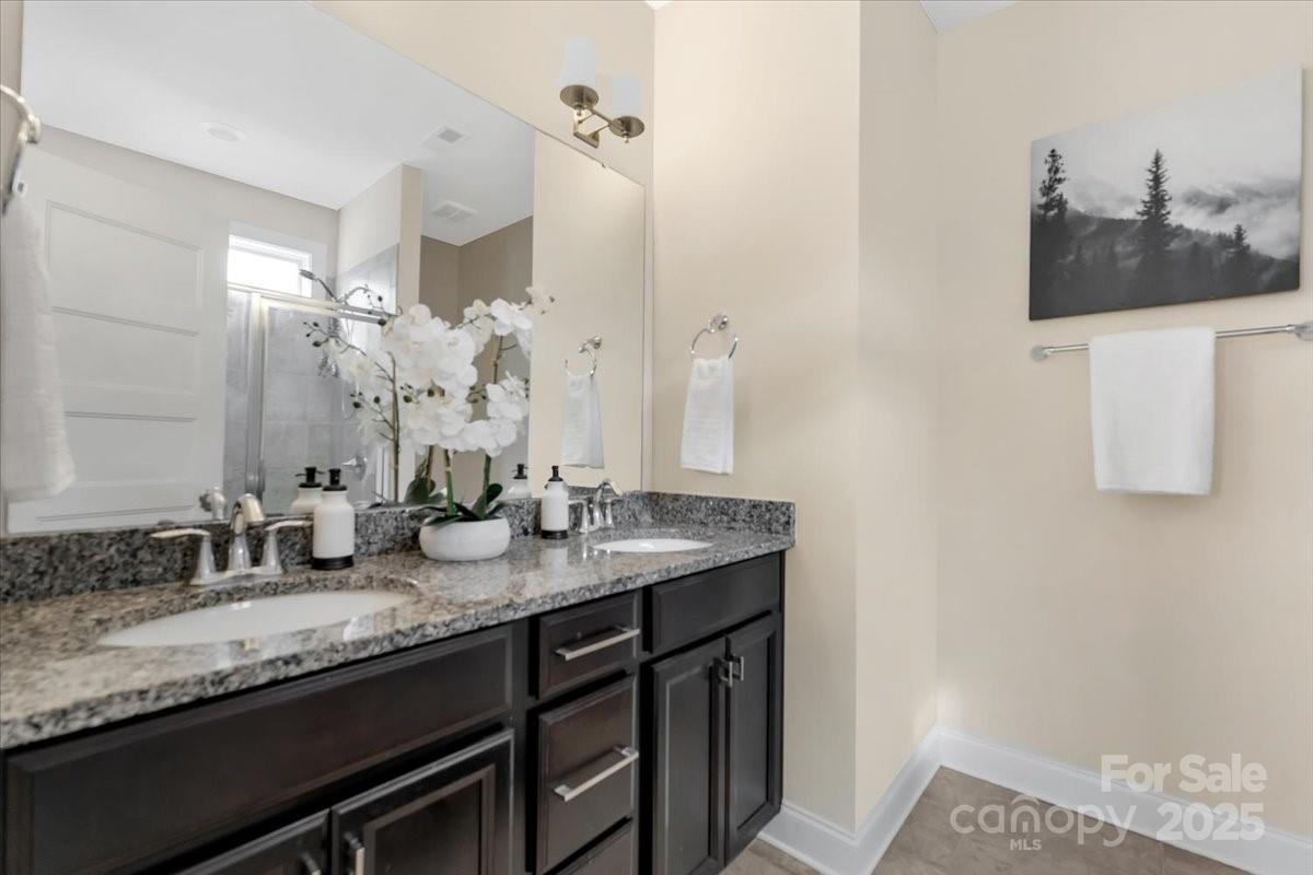 Riverwalk - Residential