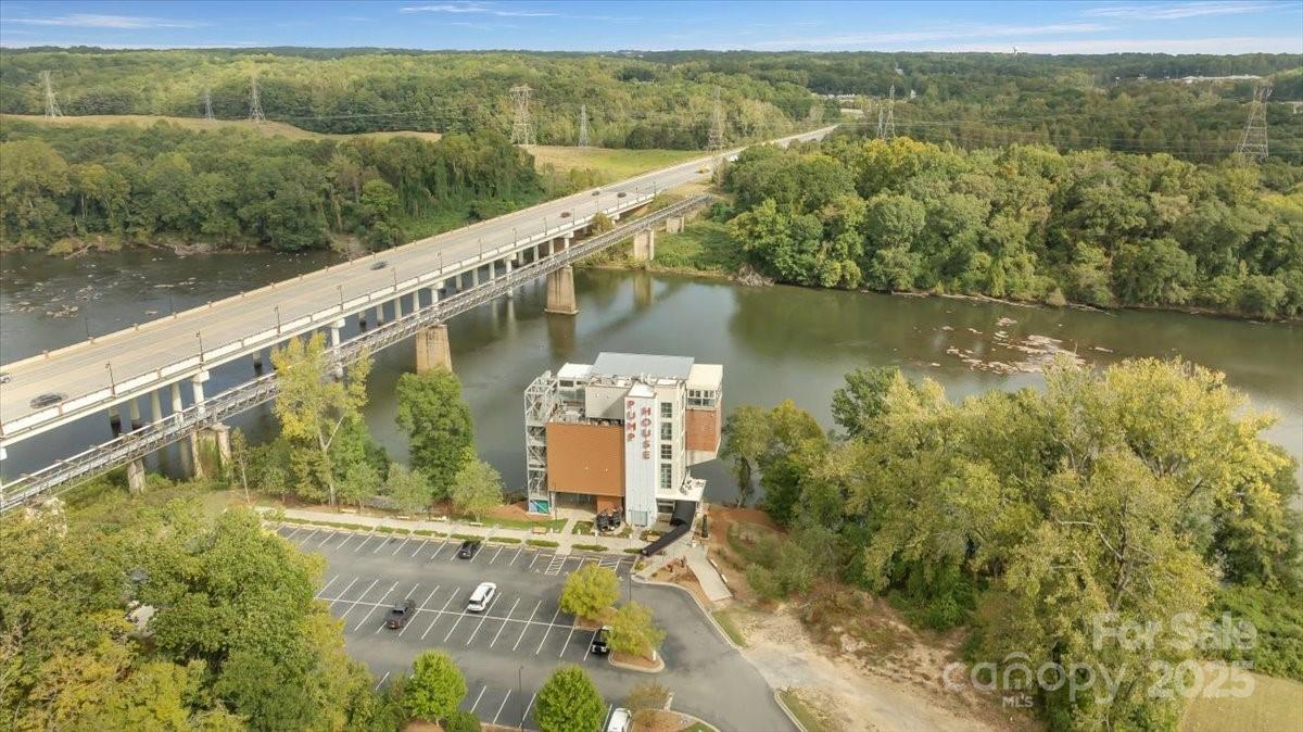 Riverwalk - Residential