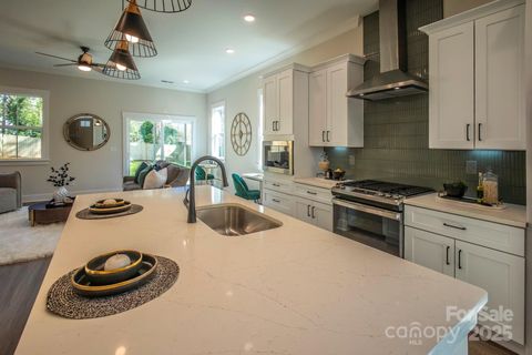 2630 Rose Street Charlotte NC 28208
