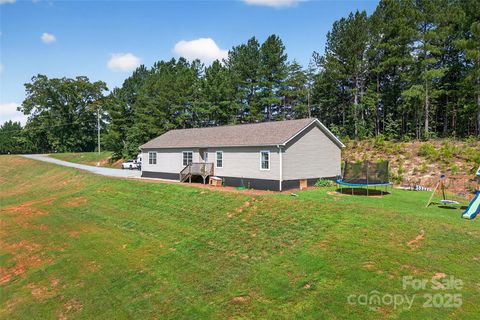 194 Love Drive Marion NC 28752