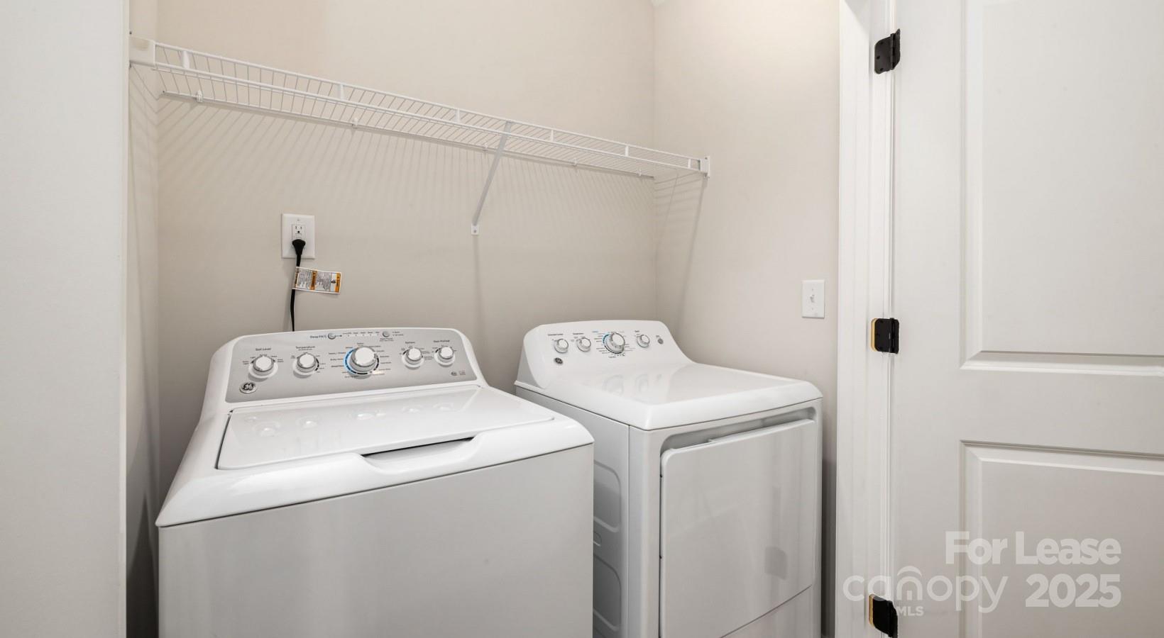 Mooresville, North Carolina 28117, United States, 3 Bedrooms Bedrooms, ,4 BathroomsBathrooms,Residential,Active,9141