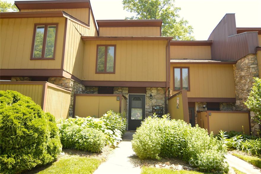 Get ready to enjoy the community pool and live in this great 2 Bedroom 1.5 Bath Townhome in The Colony.  Open Kitchen connected to a large living room that looks out on the back patio and grounds.  A half bath and laundry closet are also located on the main level.  Upstairs the primary bedroom has a large walk in closet, second bedroom and full bath.  Great location that is within minutes of grocery stores, restaurants, airport and other amenities of the south Asheville area.
