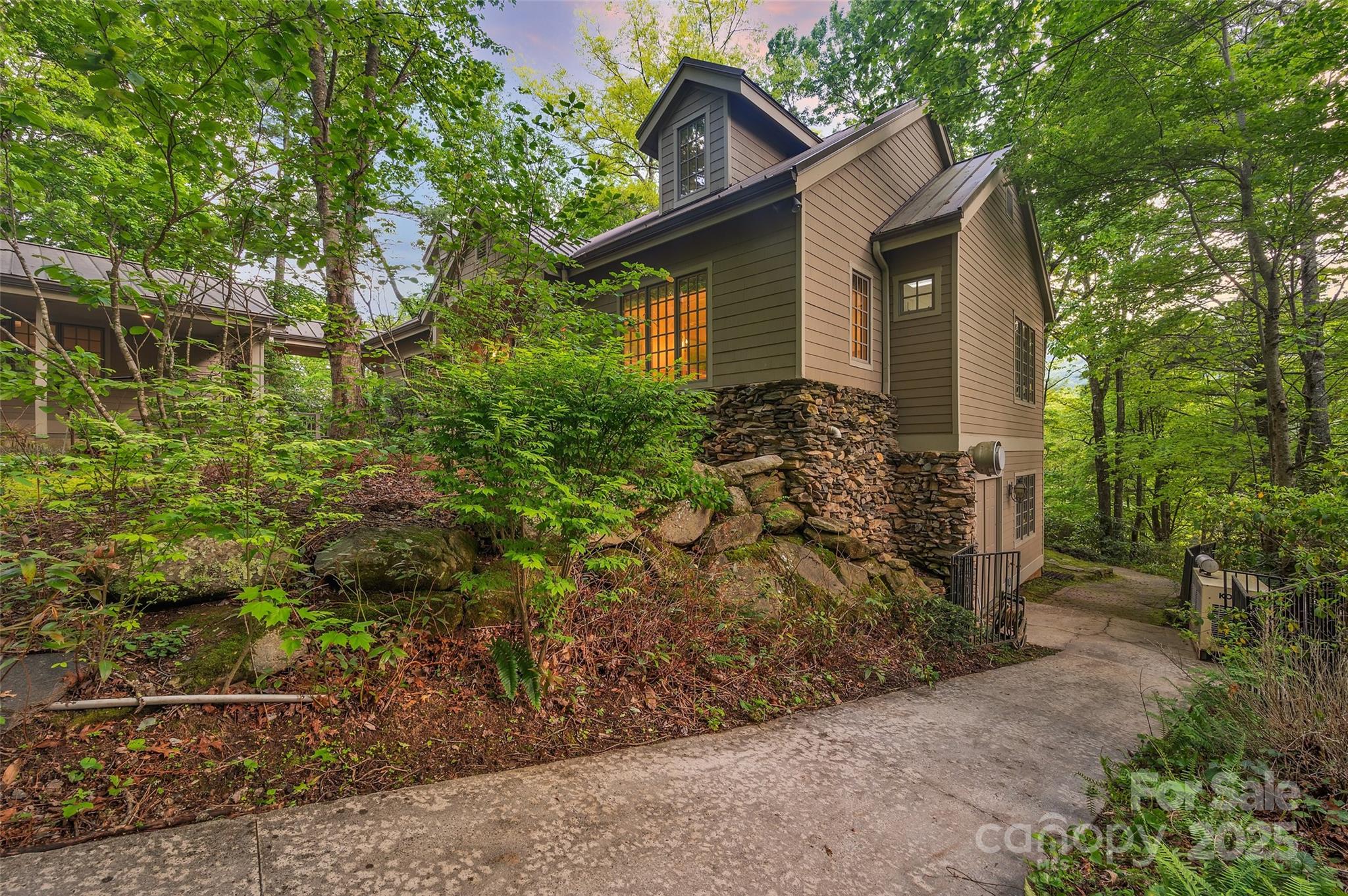 Lake Toxaway Estates - Residential