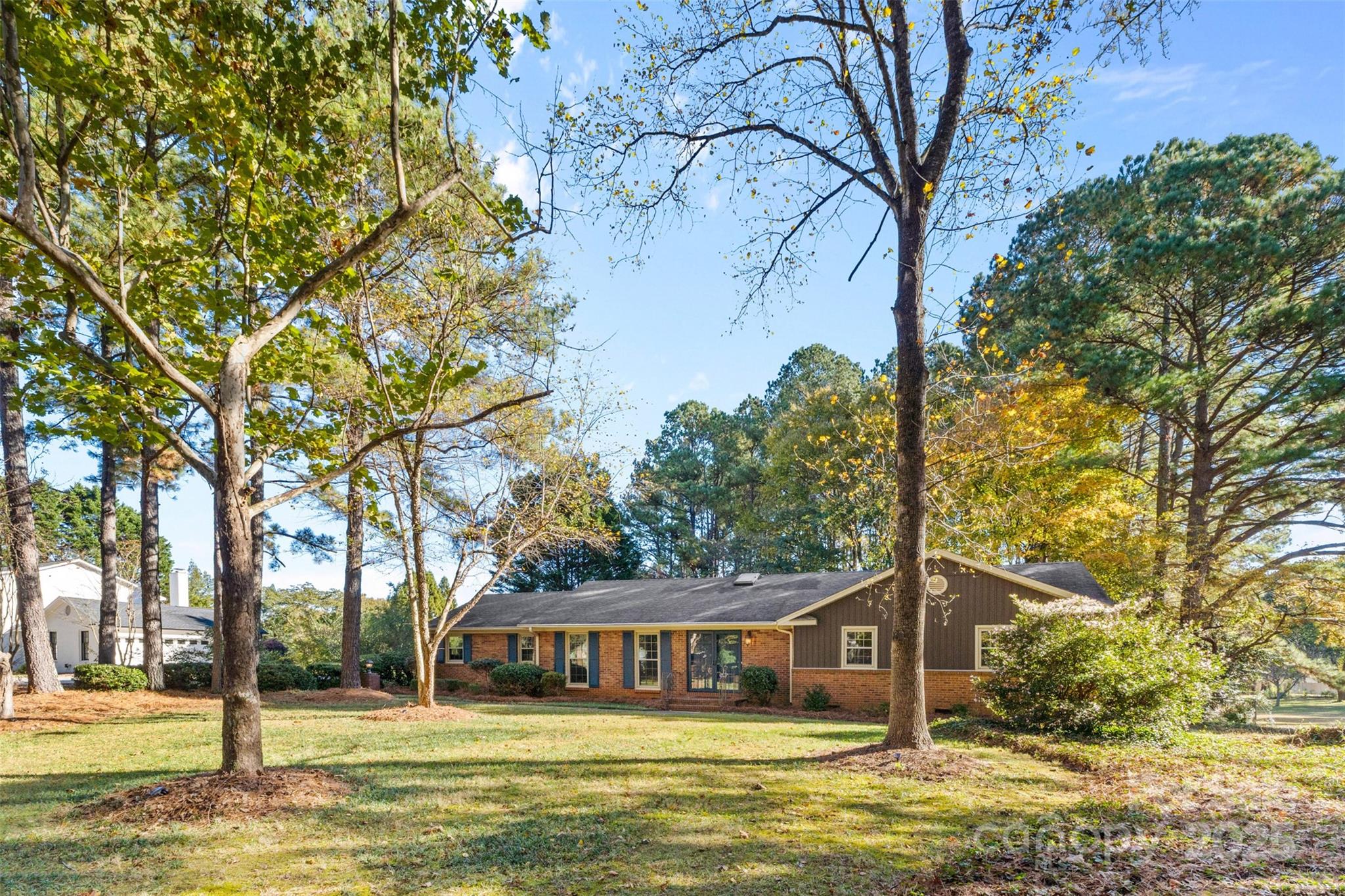 5420 Saddlewood Lane