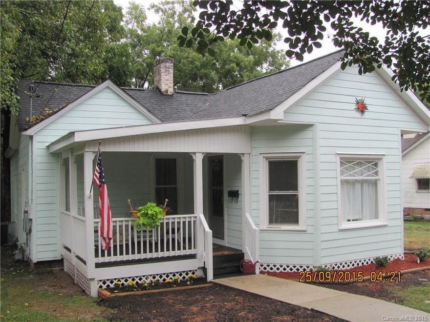 Beautiful older home in the heart of York's historic district. Newly remodeled, new roof, new heating and air, beautiful wood floors. Nice spacious, level lot. 2bd/1.5ba + additional room off master, perfect for home office or nursery. Call for appointment.  $2500 towards closing costs.