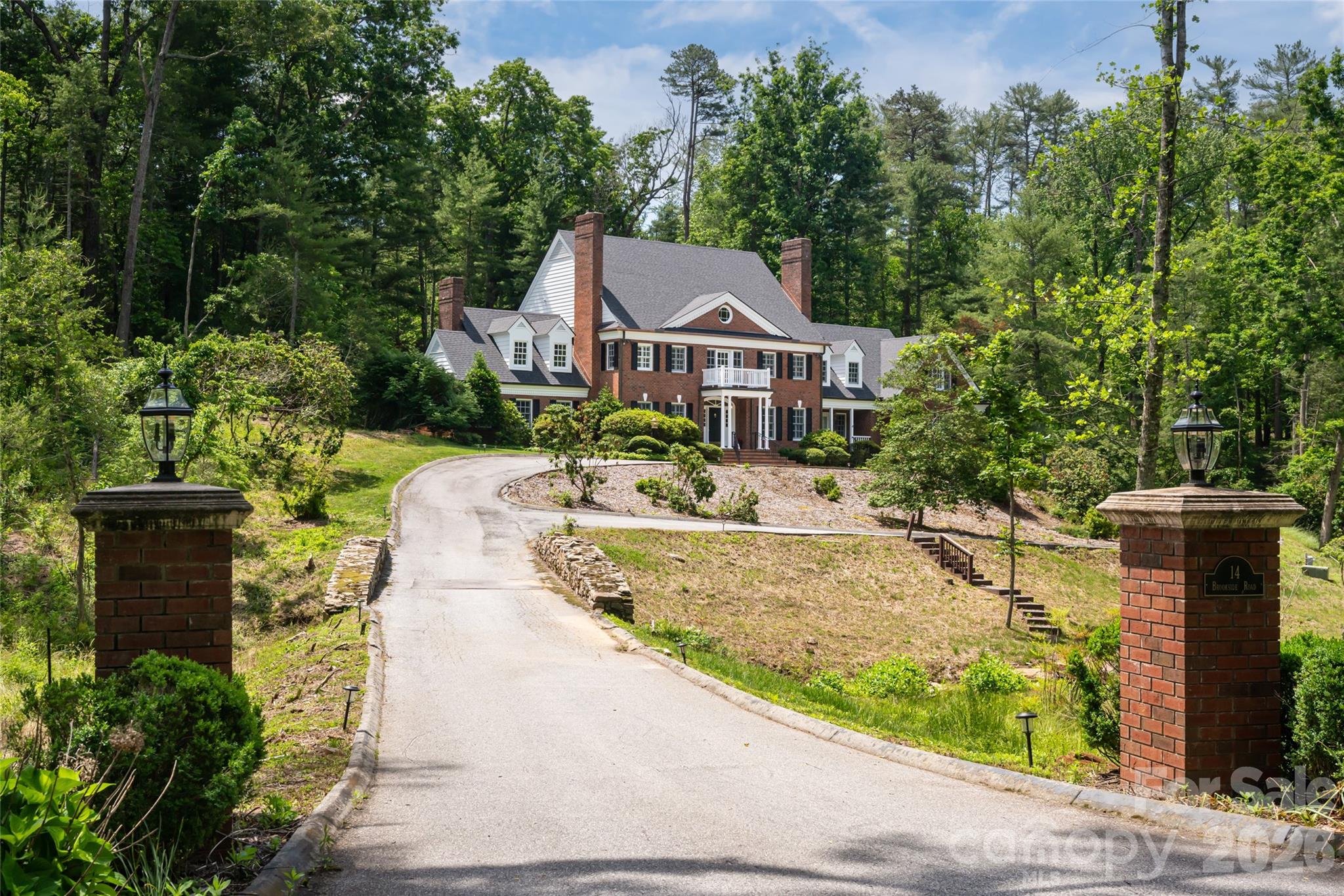 14 Brookside Road