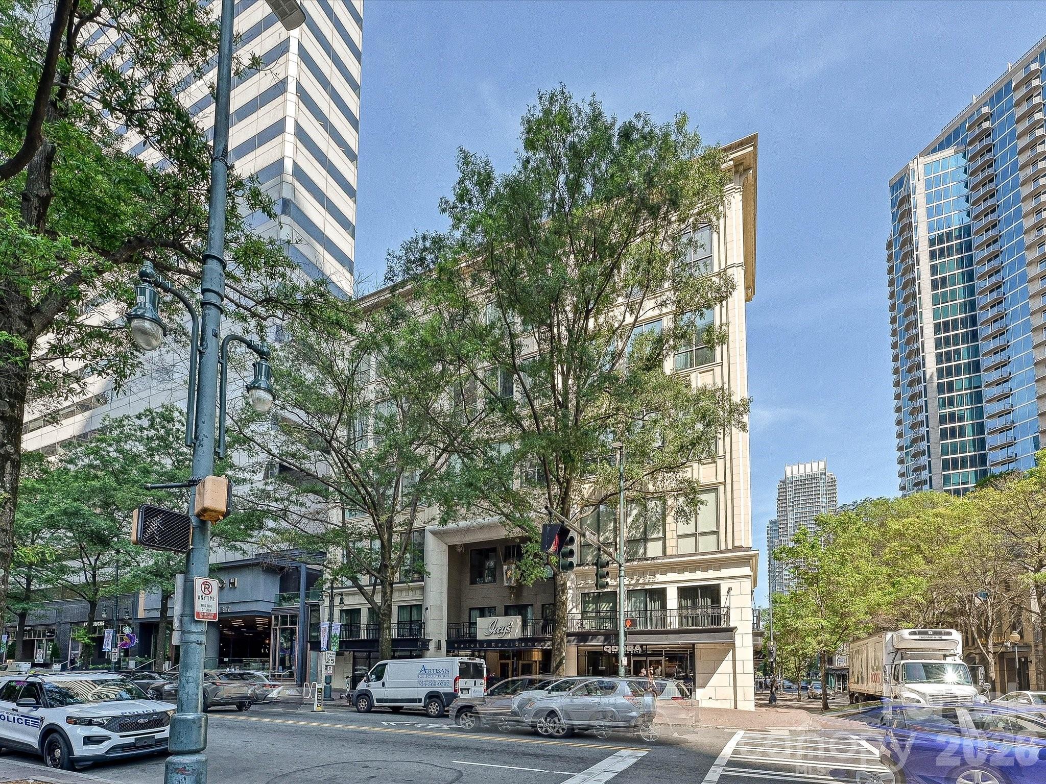 127 N Tryon Street 509.510