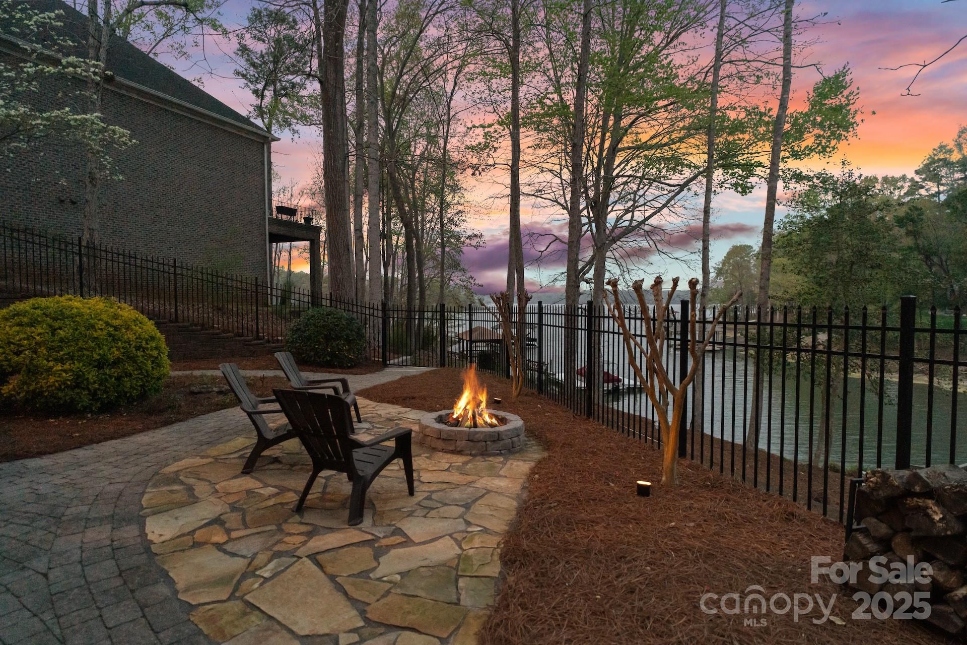 2228 Metcalf Drive