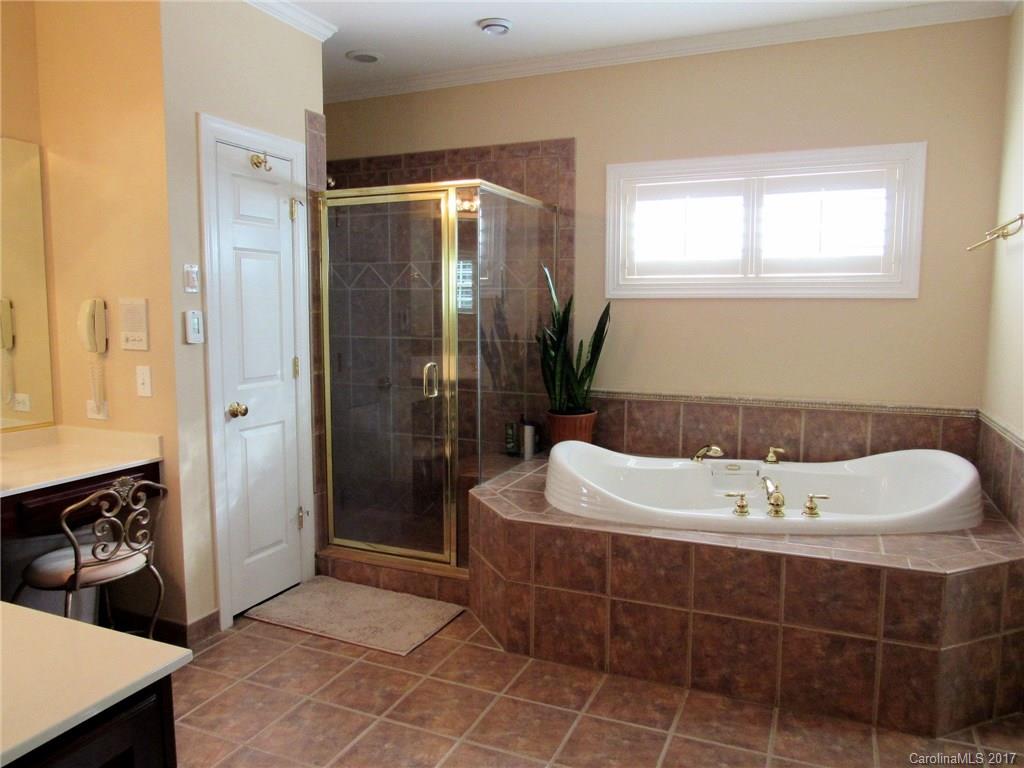 Weddington Woods - Residential