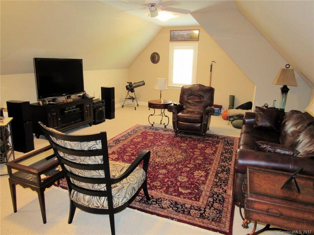 Weddington Woods - Residential