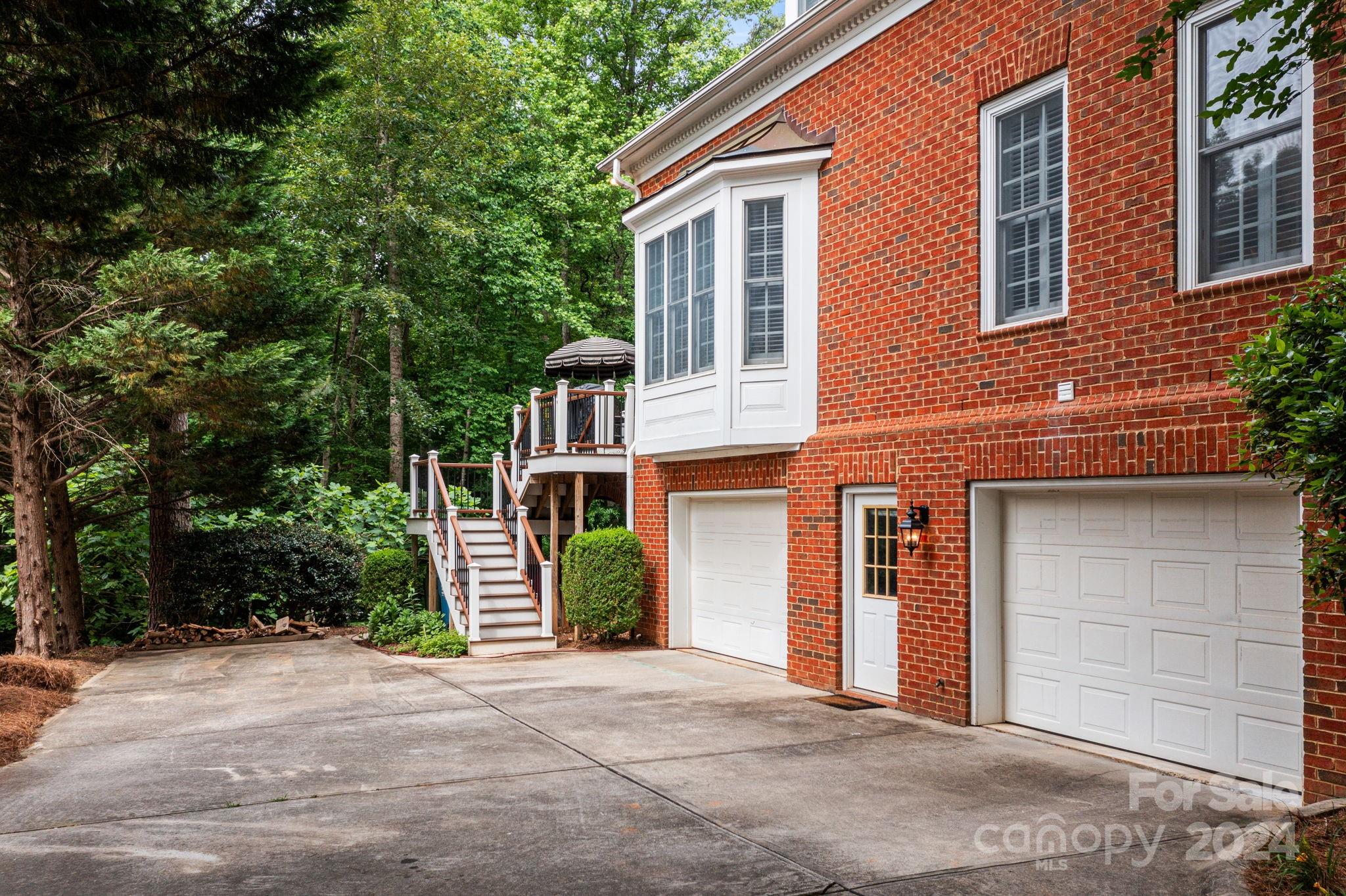 Cabin Creek - Residential