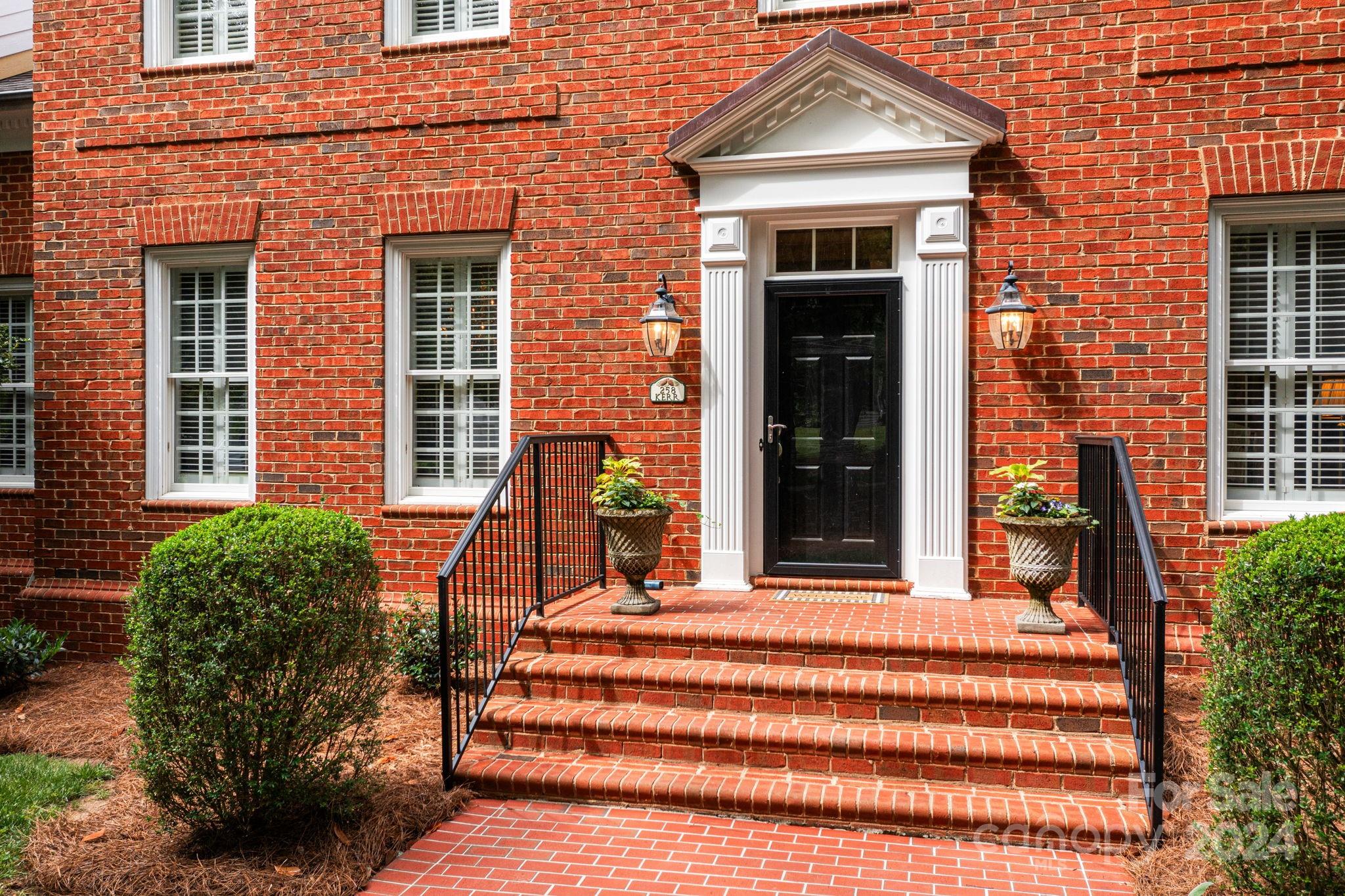 Cabin Creek - Residential