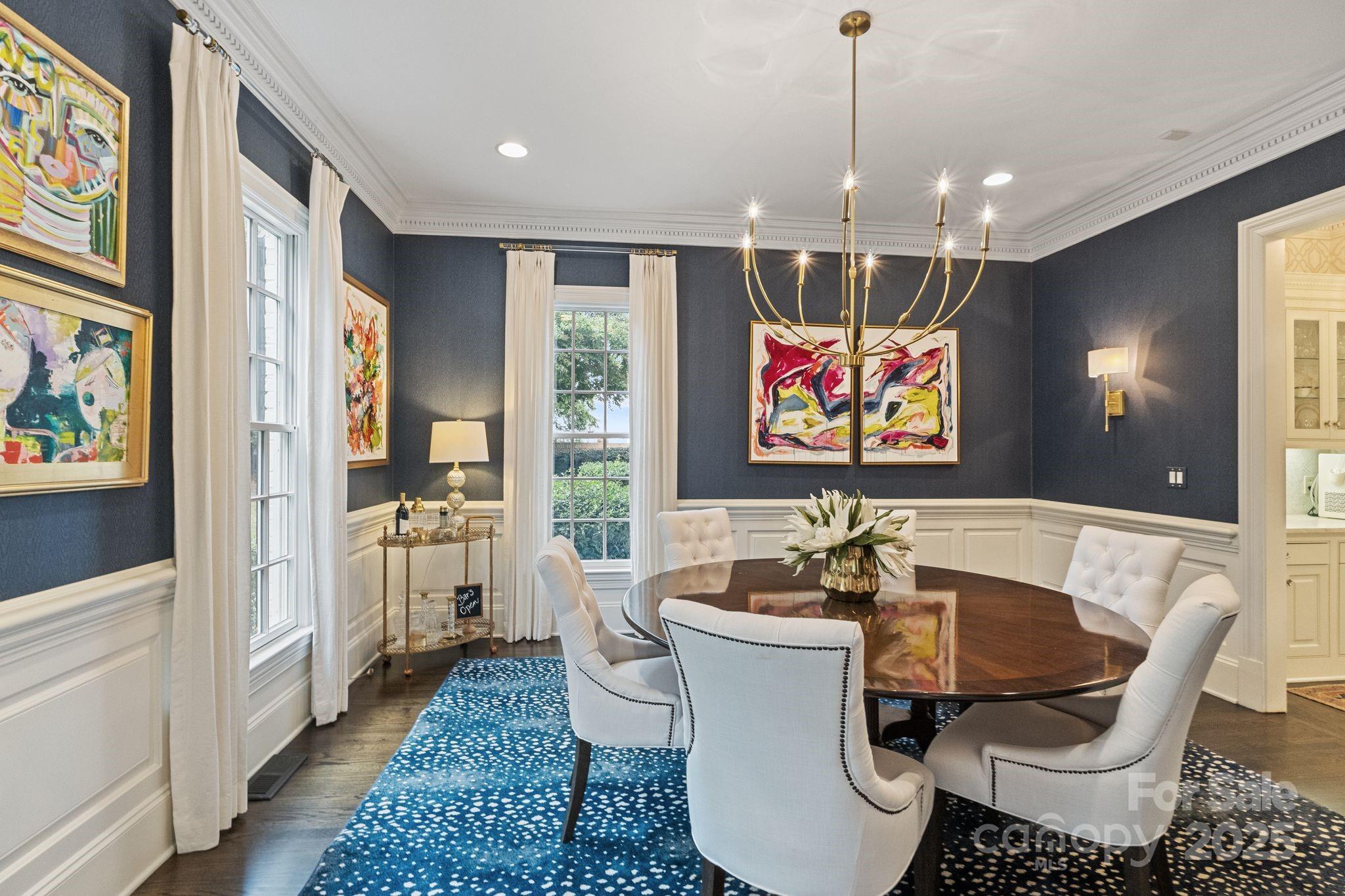 Hampton Manor - Residential