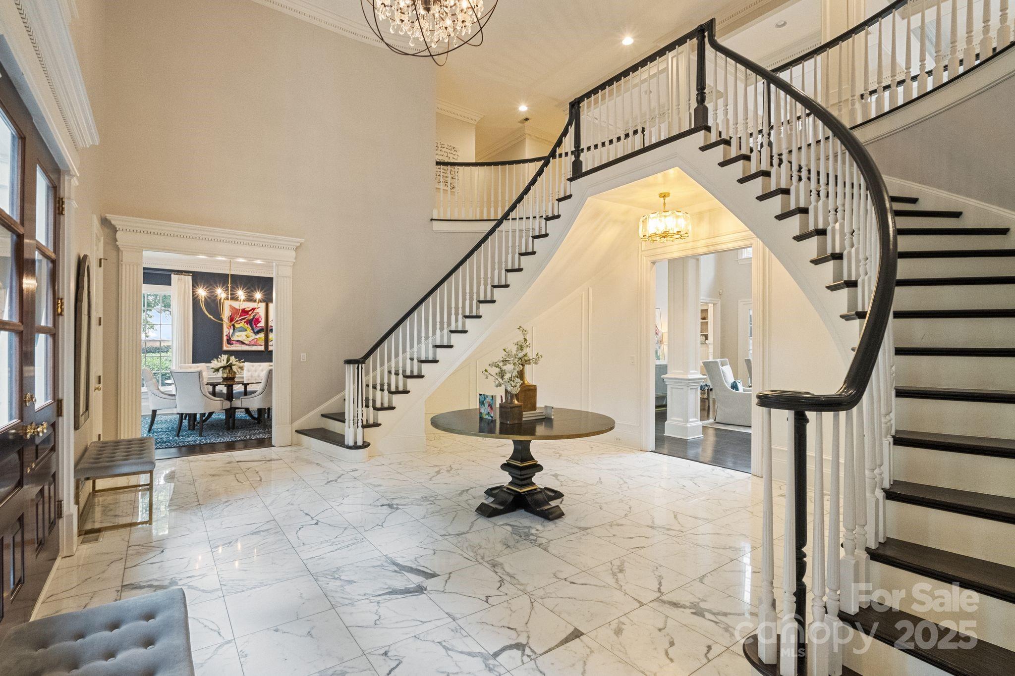 Hampton Manor - Residential