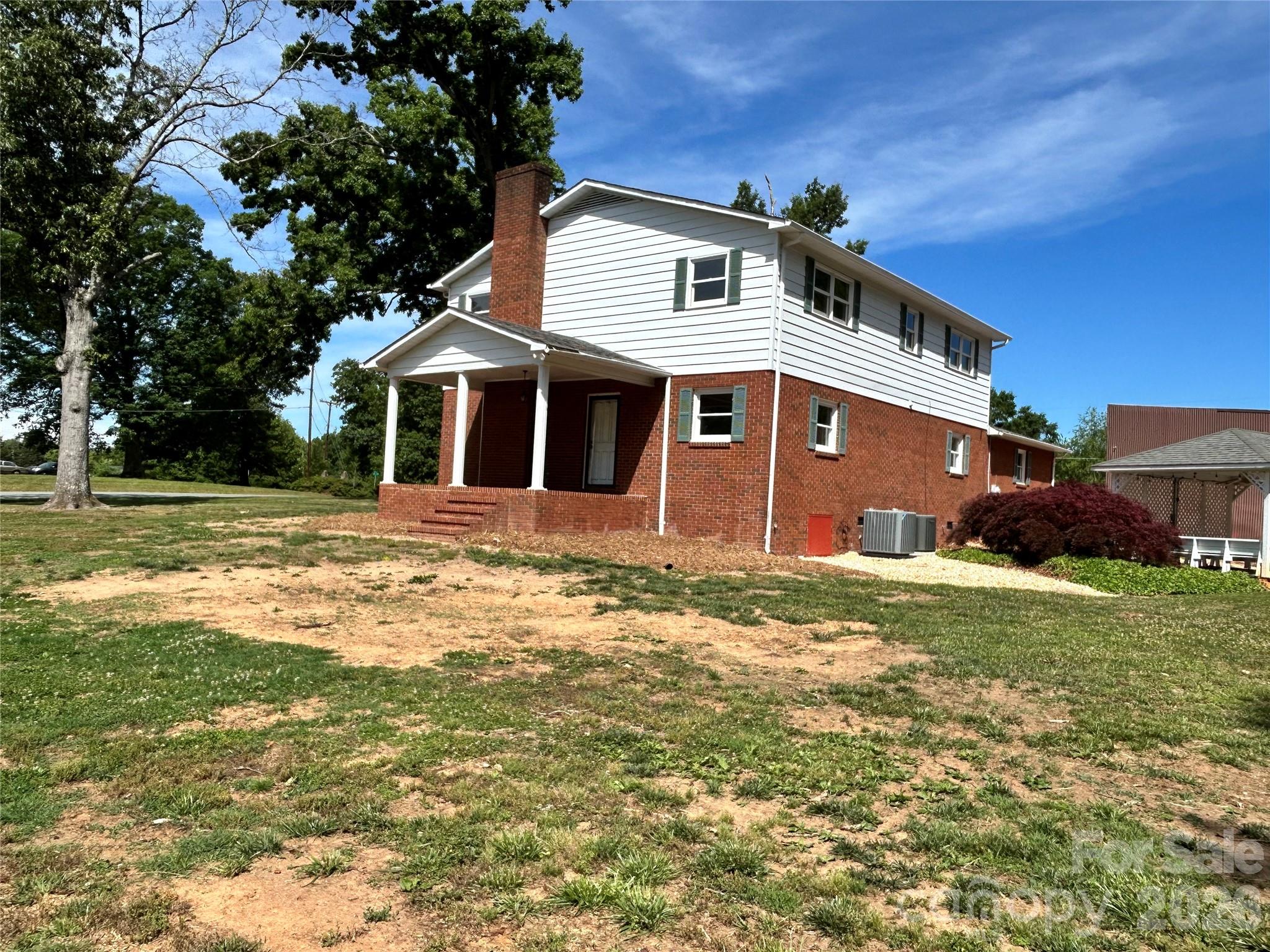 Woodland Oaks - Residential