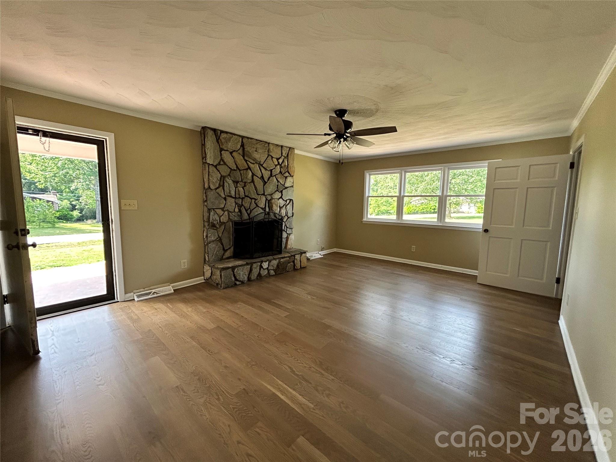 Woodland Oaks - Residential