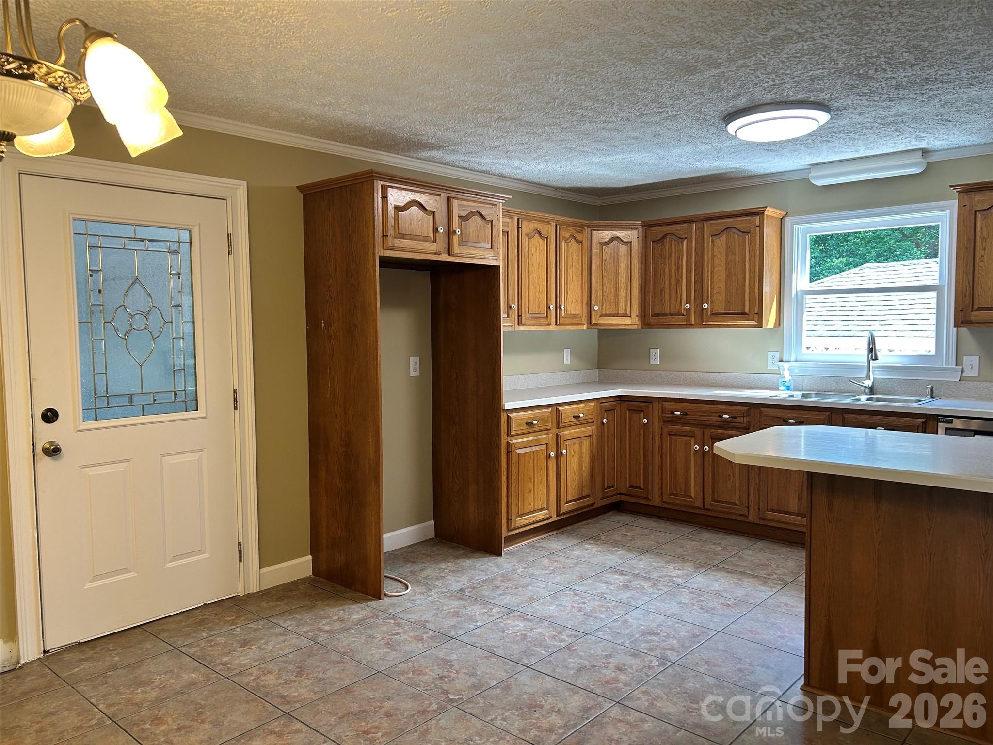 Woodland Oaks - Residential