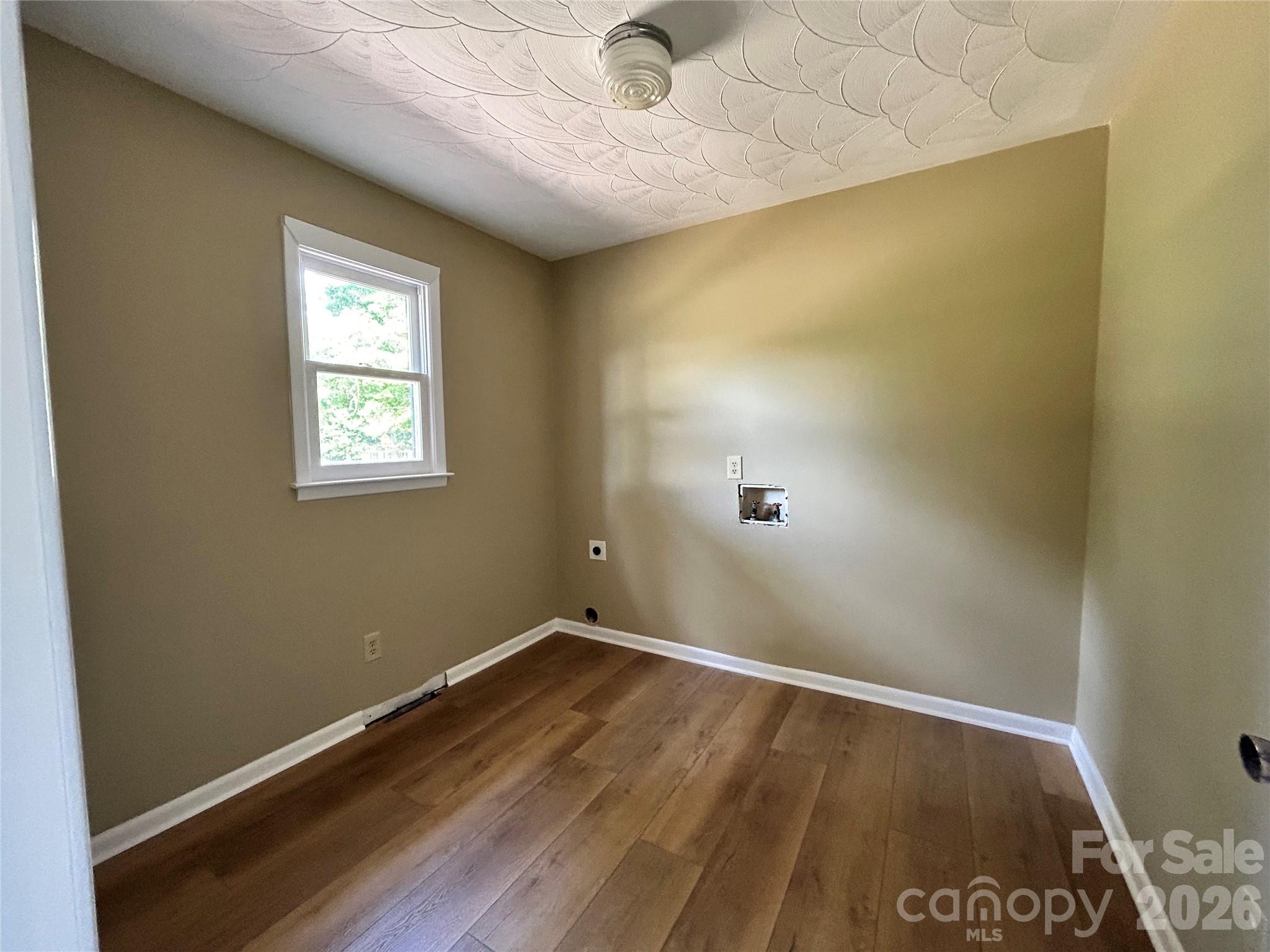 Woodland Oaks - Residential